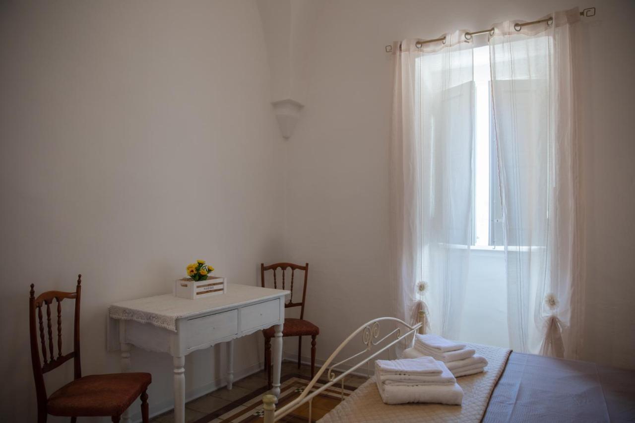 Dimora Dei Nonni 199 Bed & Breakfast Monopoli Exterior photo